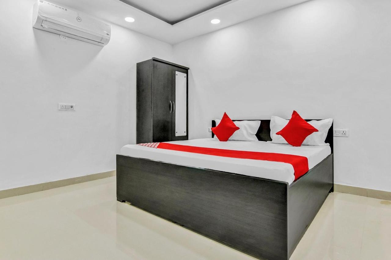 Flagship Hotel Secret Mirage Near Rithala Metro Station New Delhi Exterior photo