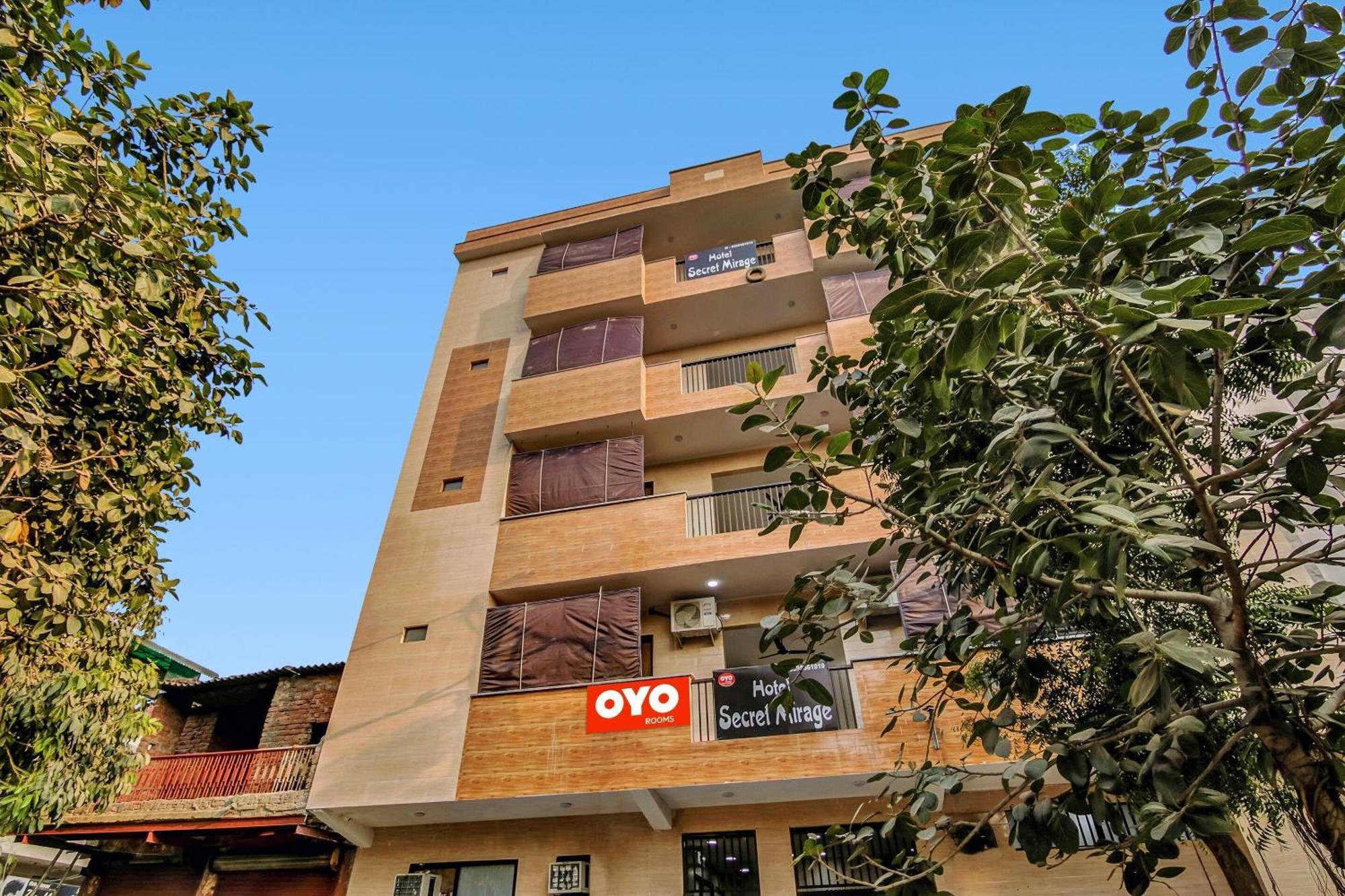 Flagship Hotel Secret Mirage Near Rithala Metro Station New Delhi Exterior photo
